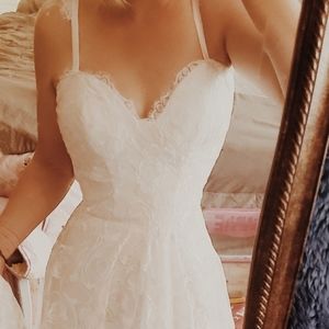 Wedding gown